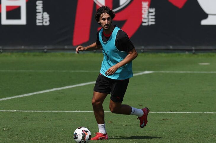 Новини спорту - Мілан готовий відпустити одного зі своїх гравців у саудівський клуб