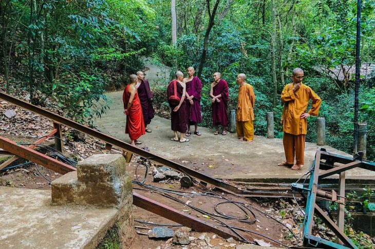 Новини світу - На Шрі-Ланці загинули семеро ченців