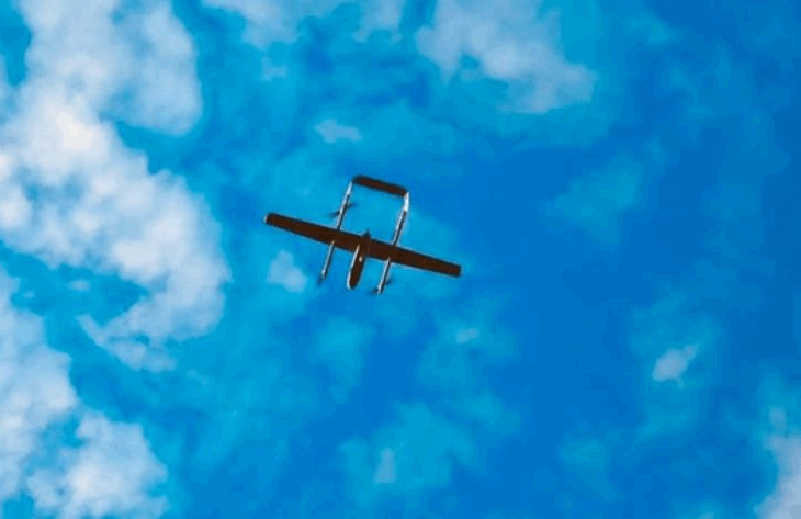 Новини світу - Над військовою базою у Франції помітили кілька дронів