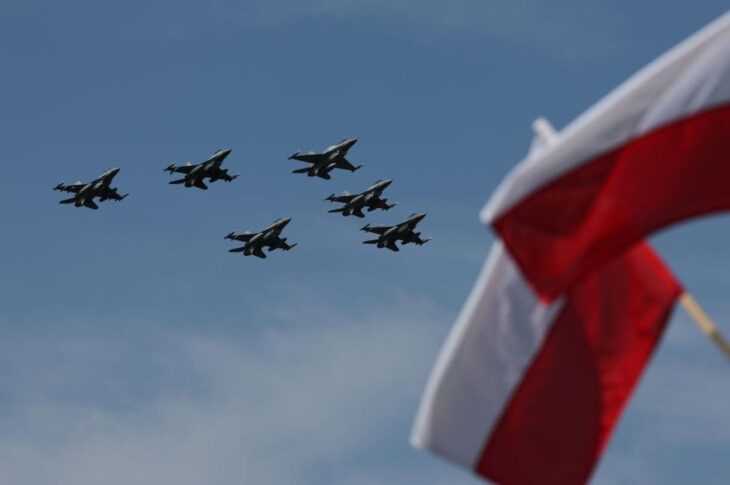 Новини світу - НАТО на визнає дрони у Польщі нападом Росії - ЗМІ