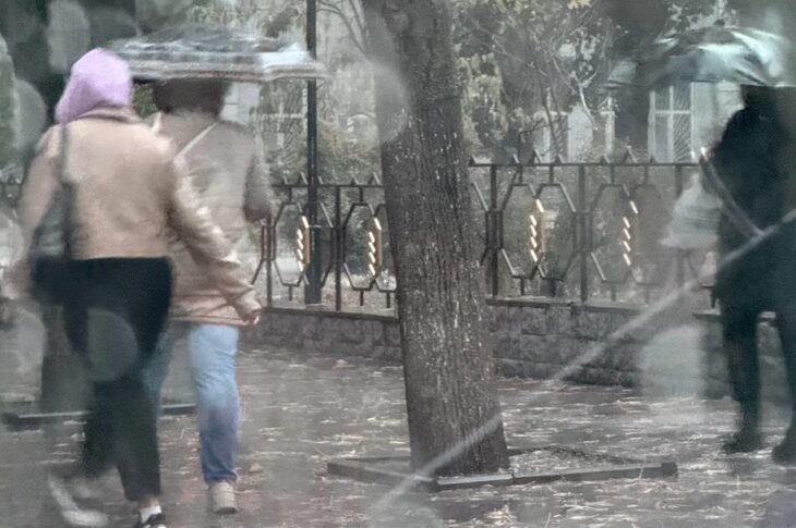 Новини України - Одесу затопило: в місті випала півторамісячна норма опадів