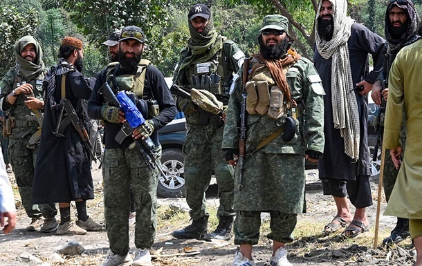 Без категорії - Повернення до Афганістану: навіщо США авіабаза у Баграмі