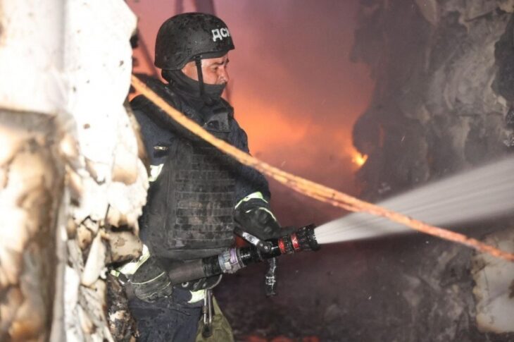 Новини України - Росіяни поцілили по підприємству у Дніпрі