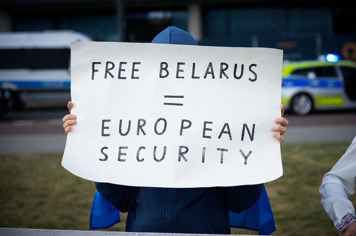 Новини світу - Шпигунська мережа. У Європі викрили білорусів