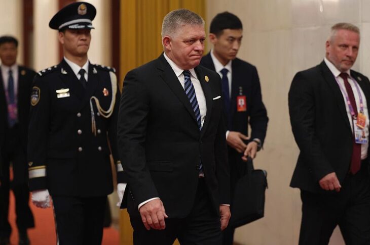 Новини світу - Сі Цзіньпін доручив Фіцо просувати інтереси Китаю в ЄС