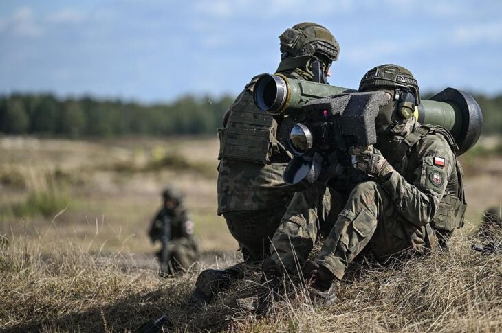 Новини світу - США озброять Польщу тисячами ракет Javelin