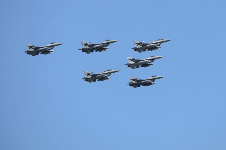 Новини світу - США перехопили російські літаки біля Аляски