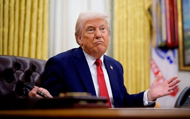 Новини світу - Трамп із миротворця перетворився на спостерігача - NYT