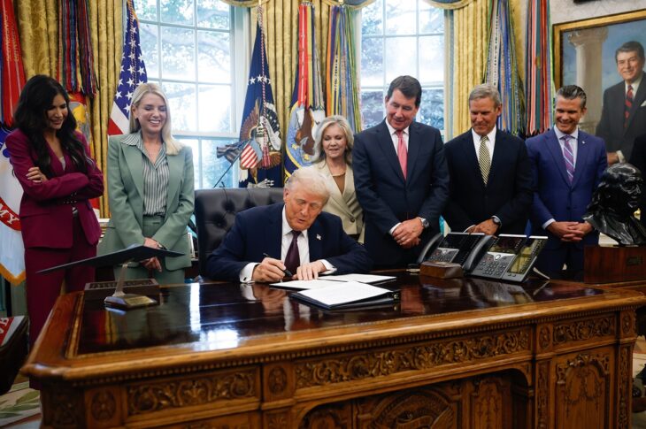 Новини світу - Трамп направляє Нацгвардію у Мемфіс