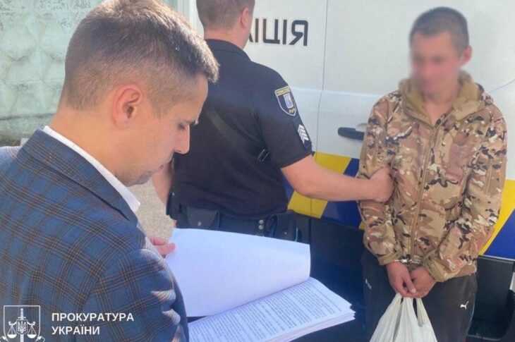 Новини Києва - У Києві чоловік пограбував пораненого військового на візку