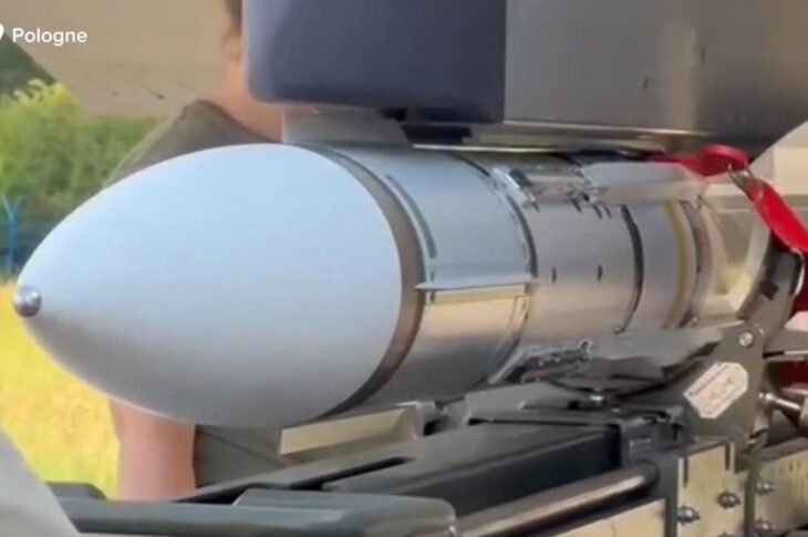 Новини світу - У Польщі заявили про фактичний старт операції Східний вартовий