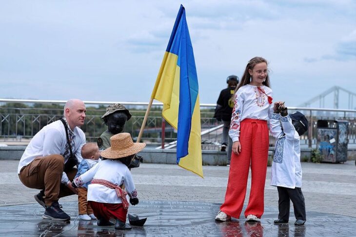 Новини України - Українці незадоволені якістю життя, та відчувають в ньому сенс - опитування