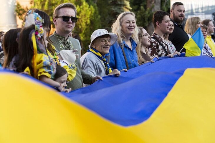 Новини України - Українці визначилися, що нині для них найважливіше