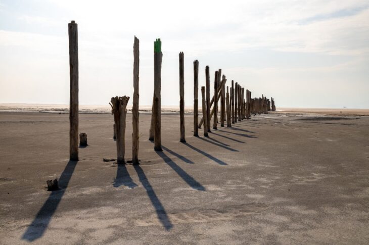 Новини світу - В Ірані повністю висохло найбільше солоне озеро Азії - ЗМІ