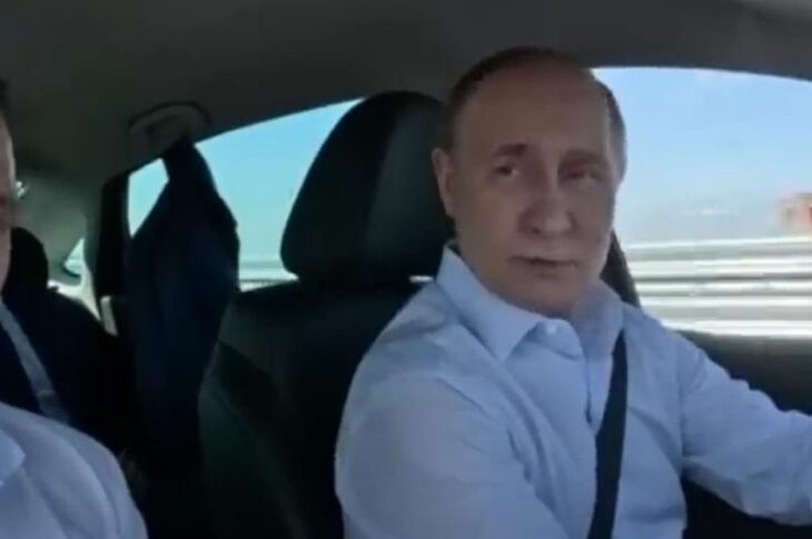 Новини України - В Росії обвалився продаж машини для чиновників, яку рекламував Путін