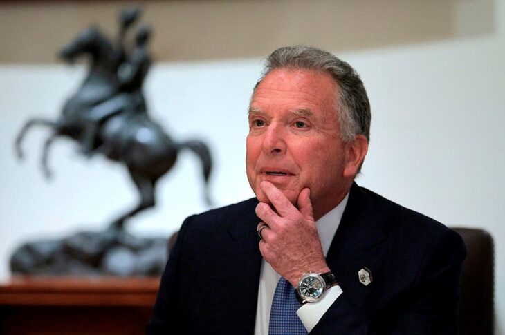 Новини бізнесу - Віткофф продав частку активів у своїй компанії за 120 млн доларів