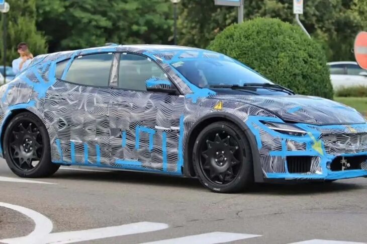 Авто новини - Ferrari розкрила перші подробиці свого першого електромобіля