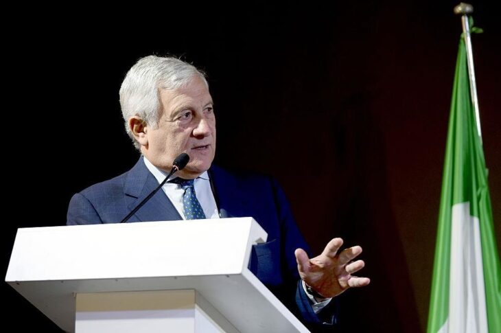 Новини світу - Італія ініціює "всесвітнє перемир'я"