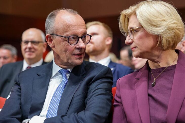 Новини світу - Мерц просуває обов'язкову службу в Німеччині для чоловіків та жінок