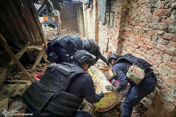 Новини України - На Чернігівщині знешкодили бойову частину Іскандер-К