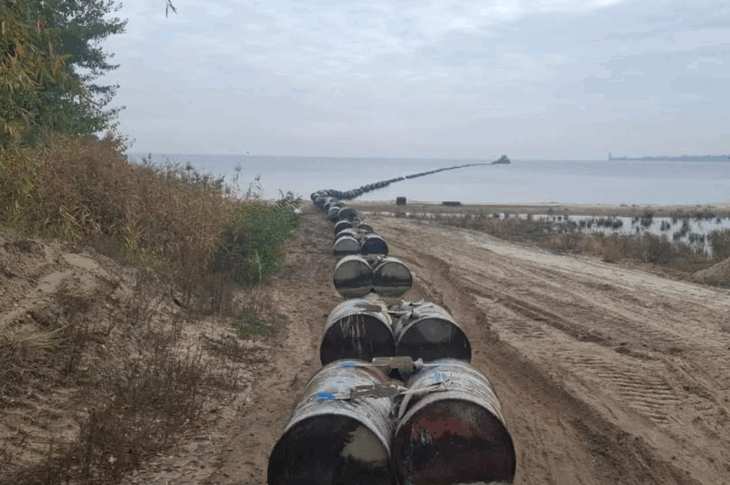 Новини України - На Кременчуцькому водосховищі викрили незаконний намив піску