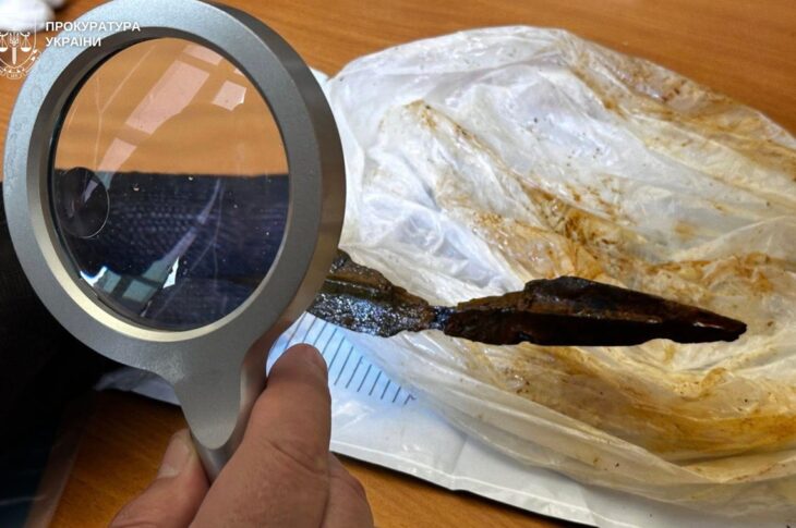 Новини України - На Львівщині "чорний археолог" намагався продати артефакти ІІ-ІІІ століть