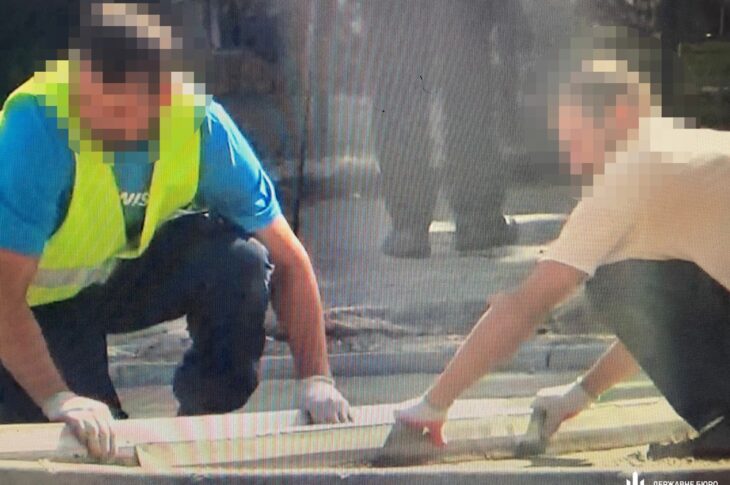 Новини України - На Львівщині заступник командира відправляв солдатів класти бруківку