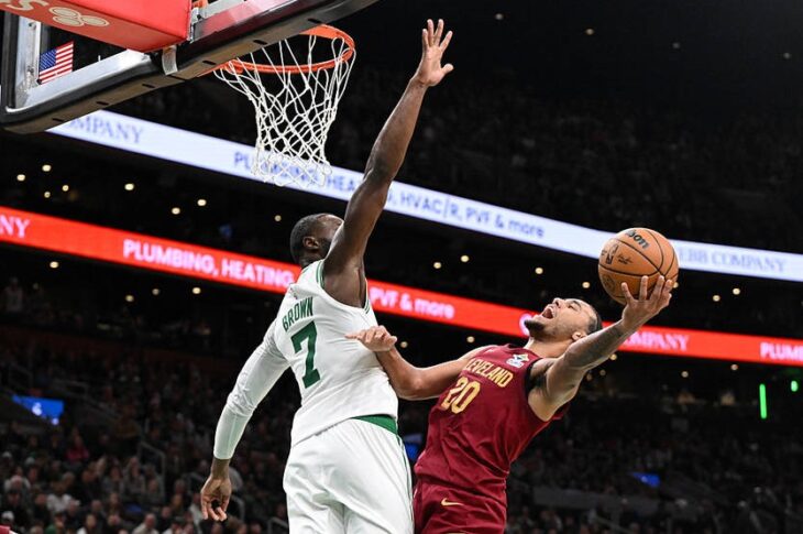 Новини спорту - НБА: Лейкерс вирвали перемогу на останніх секундах