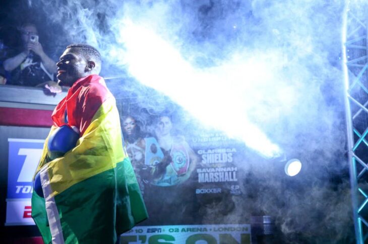 Новини спорту - Річард Коммі проведе другий бій після вересневого