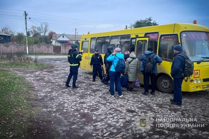 Новини України - Росіяни пошкодили залізничний міст і колії на Сумщині