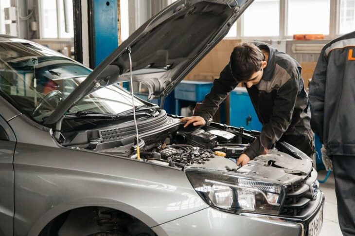 Новини бізнесу - Російський автогігант програє ринок китайським брендам - СЗРУ