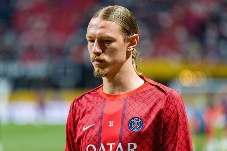 Новини спорту - Російський воротар розчарував ПСЖ: змушений буде піти геть