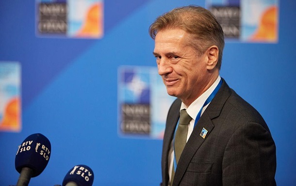 Новини світу - Словенія виділила кошти на купівлю зброї для України в рамках PURL