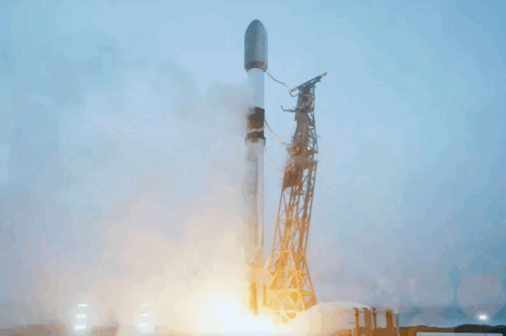 Новини світу - SpaceX подолала позначку у 10 000 супутників Starlink