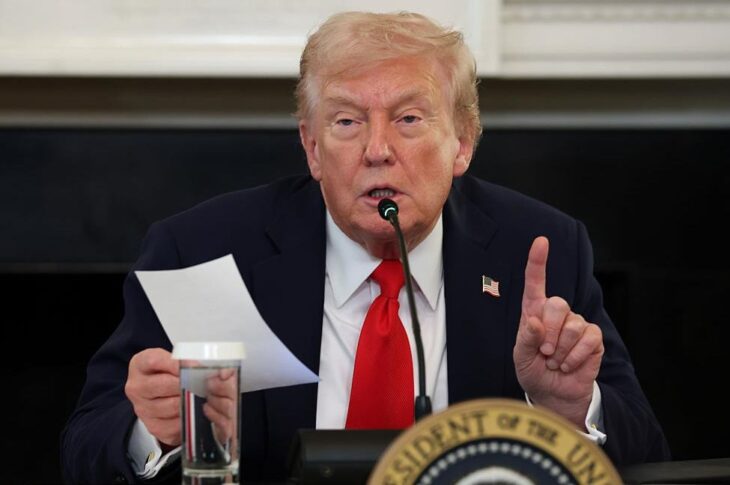 Новини світу - Трамп пояснив, що допомагає укладати мирні угоди