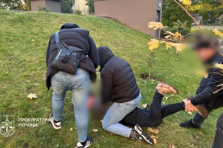 Новини Києва - У Києві експатрульний вимагав хабар за фіктивне працевлаштування у виші