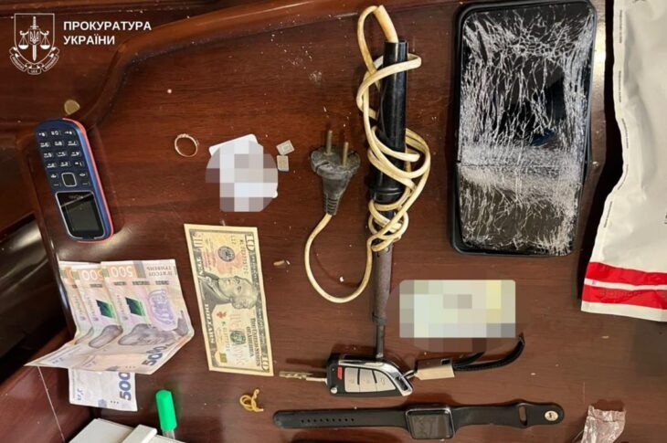 Новини України - У Кривому Розі рекетири катували бізнесмена паяльником заради $500 тис.