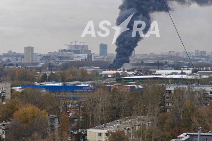 Новини світу - У Новосибірську сталася пожежа на території заводу