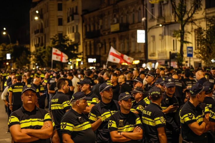 Новини світу - У Тбілісі мобілізують силовиків: у зв'язку з можливою акцією протесту