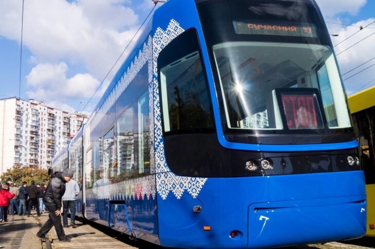 Новини Києва - Удар по Києву: не їздять деякі трамваї та тролейбуси