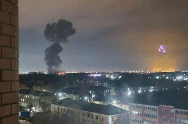 Новини світу - Вибух на військовому заводі у Росії: 11 людей досі не можуть знайти