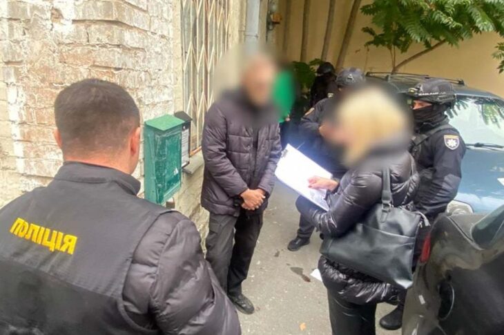 Новини України - Затримано керівника громадської організації за привласнення коштів