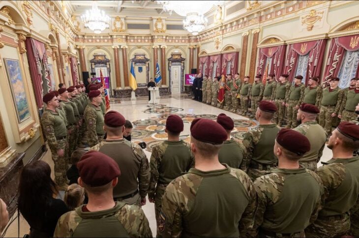 Володимир Зеленський привітав воїнів Десантно-штурмових військ із професійним днем