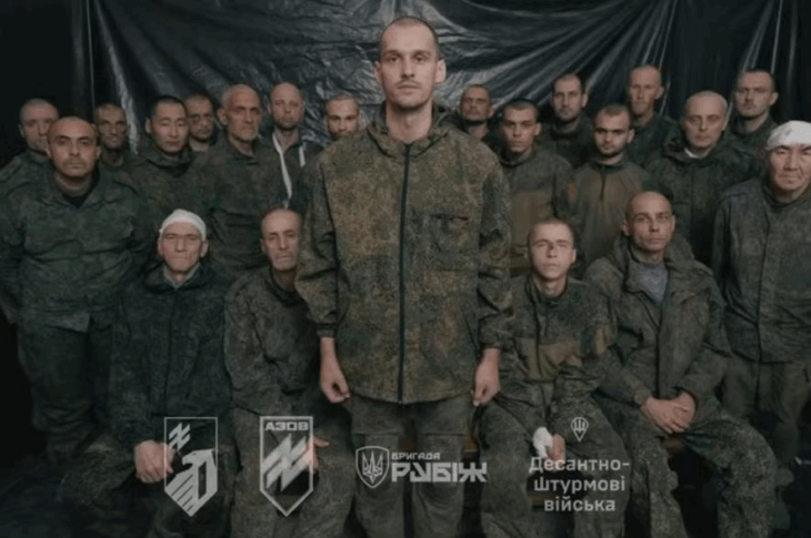 Новини України - Бійці Азову взяли в полон 21 російського солдата