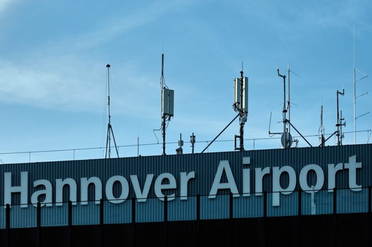 Новини світу - Дрони паралізують роботу трьох аеропортів у Німеччині