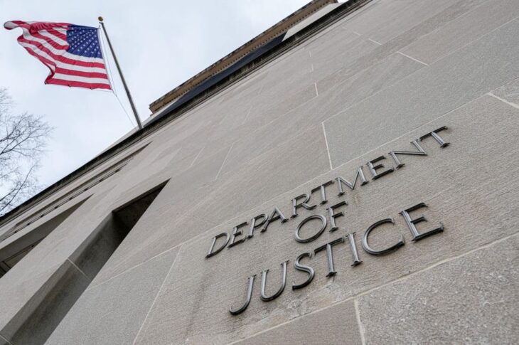 Новини світу - Франція видала США білоруску, що експортувала авіазапчастини в Росію
