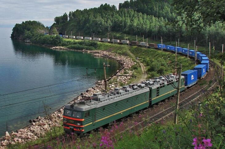 Новини України - ГУР заблокувало ключову залізничну артерію в Росії