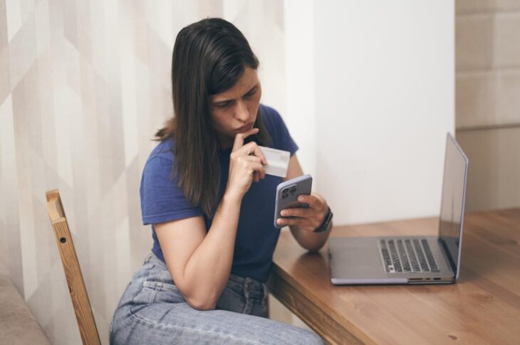 Новини бізнесу - Іспанський сервіс адмінпослуг розриває договори з росіянами - ЗМІ