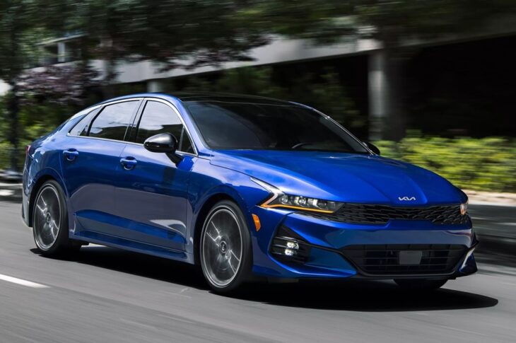 Авто новини - Kia відкликає 250 тисяч K5 через ризик займання паливного бака