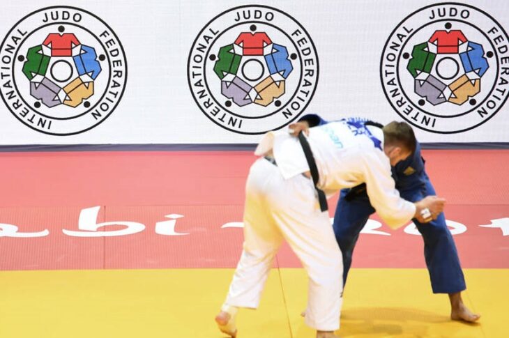Новини політики - Міжнародна федерація дзюдо допустила росіян до участі у змаганнях